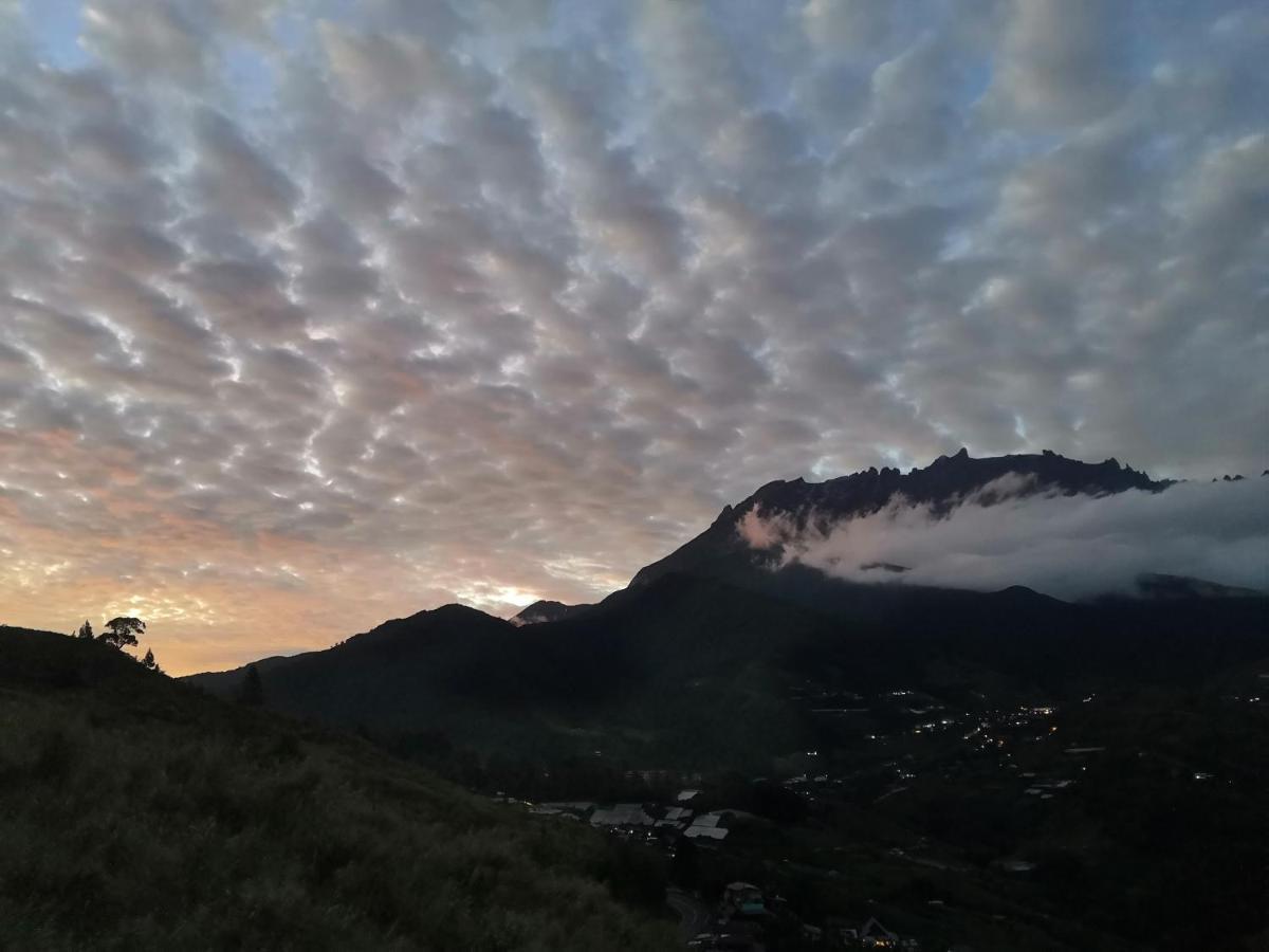 Nulu View Cabin Villa Kundasang ภายนอก รูปภาพ